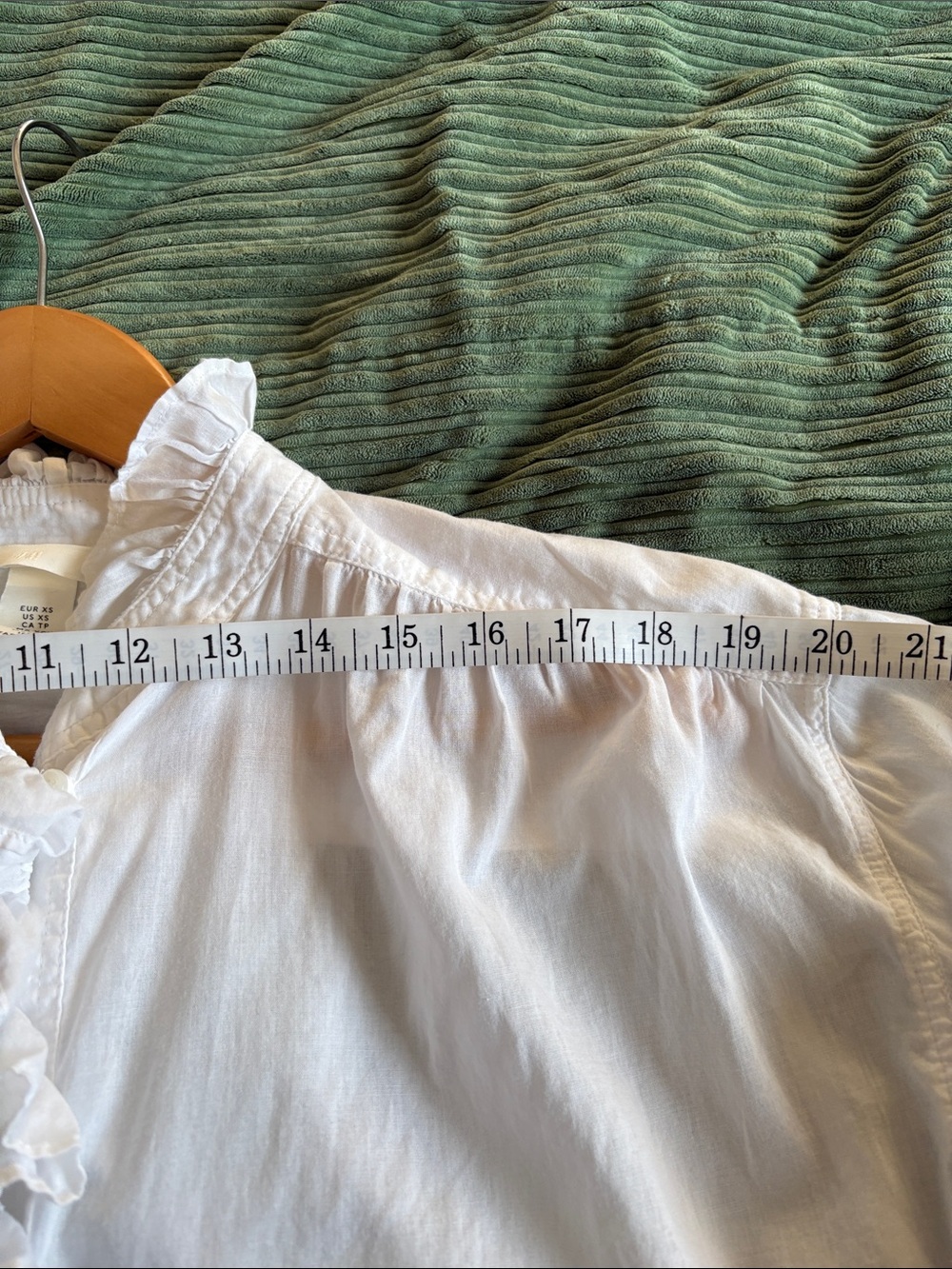 H&M White Ruffle-Neck Blouse - Picture 3 of 6